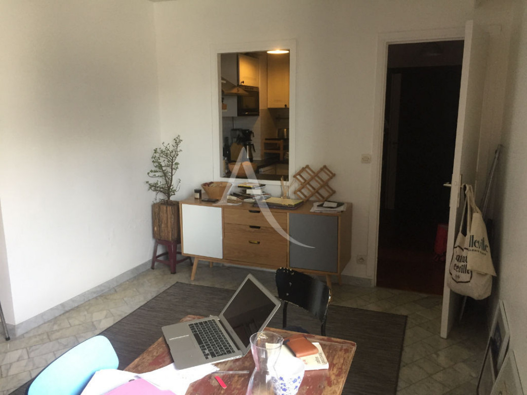 Grand t1 rue vicq d'azir Location appartement ImmoJeune Grand t1 rue vicq d'azir Location appartement ImmoJeune
