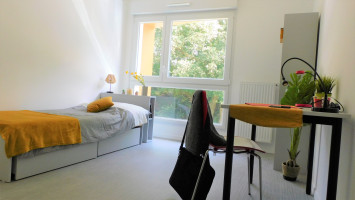 Photo Colocation dans un T5 meublé et équipé n° 2