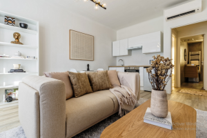 Appartement de Charme à Nice : T2 Cosy sur la Place Pellegrini