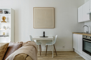 Appartement de Charme à Nice : T2 Cosy sur la Place Pellegrini
