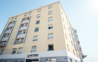 Photo Q1 18 to 21.5 m² from 390 € per month n° 1