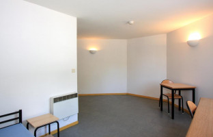 Photo Studio of 17m² between 428 € and 490 € by month n° 4