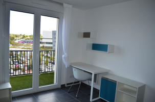 Photo Studio à partir de 19 m² meublé et équipé avec balcon n° 6