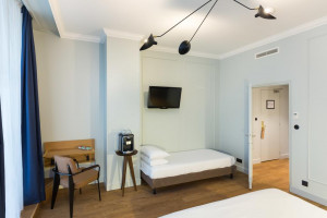 Chambre double de 14m² meublé