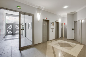 Photo T1 de 18 à 21m² meublé et équipé n° 2