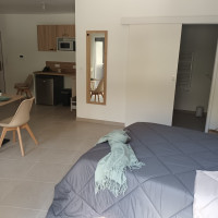 Photo T1 de 26 à 30m2 meublé et équipé (avec terrasse de 15m²) n° 4