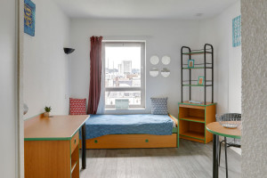 Photo 94 studios meublés / équipés de 17m² à 20m²  et 1 T2 non meublé de 43m². n° 1