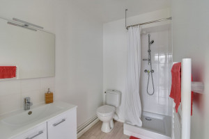 Photo T1 de 18 à 27m² meublé et équipé n° 7