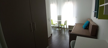 Photo Studio meublé avec terrasse n° 2