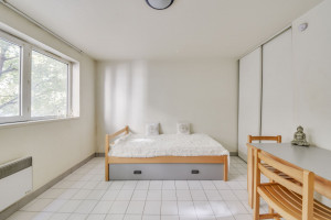 Photo Studio of 17m² to 24m² for rent between 418 € and 481 € n° 1