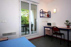 Photo Studio of 17m² with terrace between 494 € and 520 € per month n° 5