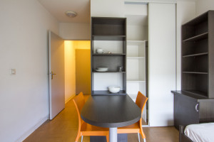 Photo T1 of 24 to 27 m² to 560 € per month n° 8