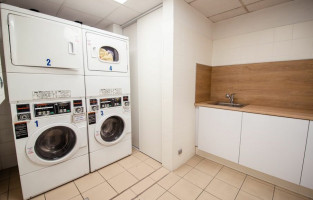 Photo Q1 18 to 21.5 m² from 390 € per month n° 4