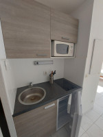 Photo Studio de 19m² avec balcon à 745€ n° 3