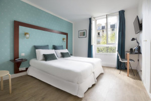 Chambre double de 15m² meublé