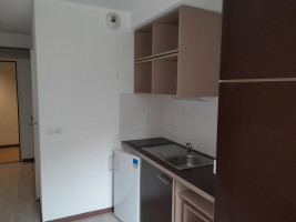 Photo T1 de 18 et 24m² meublé et équipé n° 5