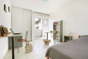 Apartment T1 Bis Duplex of 30 m² for 700 €