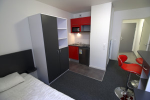 Photo Studio from 20 to 24 sqm with single bed from 445 € per month n° 1