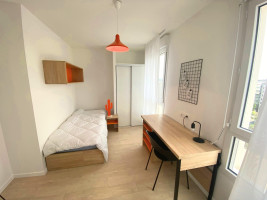 Petit Studio / Studio de 16m² meublé et équipé