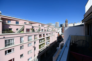 A vendre appartement 3 pièces avec balcon et ascenseur refait à neuf
