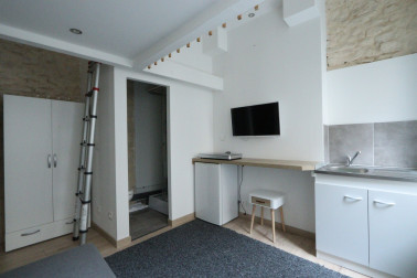 Studio Cocooning tout Équipé, Prêt à Vivre !