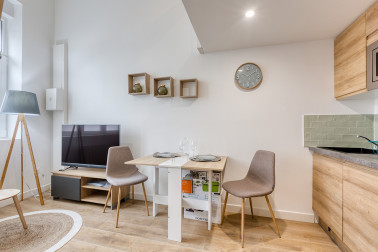 Studio refait à neuf Montebello