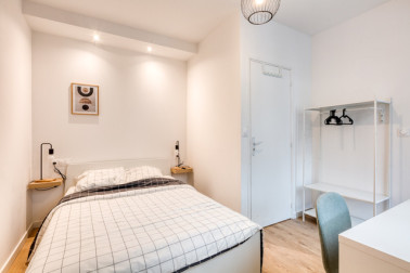 Chambre à louer dans une colocation T7 à fives