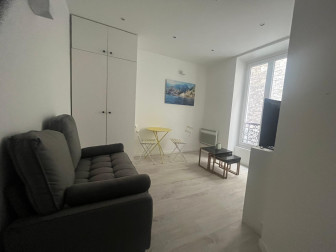 Joli T1 bis de 19,63 m² - Rue Saint-Michel - 75018 Paris