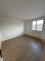 Image 6 de l'annonce : Appartement T4 lumineux – Secteur Nord – Saint-Denis (93200)
