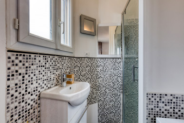 Superbe appartement 2 pièces - MELUN