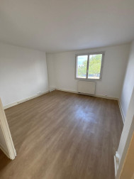 Image 3 de l'annonce : Appartement T4 lumineux – Secteur Nord – Saint-Denis (93200)