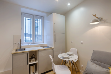 Magnifique studio Rue des rigoles 75020 Disponible de suite
