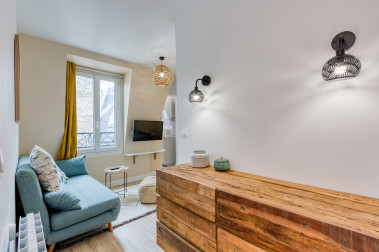 Magnifique T2 - rue le Marois 75016