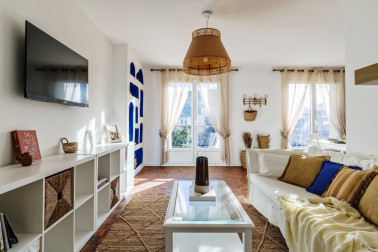 Entièrement rénové appartement de 4 pièces à Nice