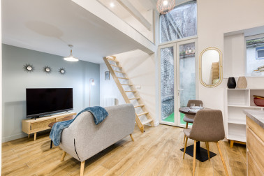 Studio meublé refait à neuf