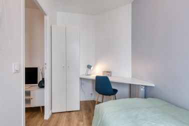Votre Nouvelle Colocation à Paris : Un T4 Meublé et Tout Confort 🏡✨