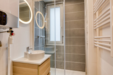 Très beau studio  - 4 rue de la Chapelle 75018 Paris