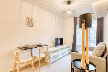 T2 refait à neuf secteur fâches