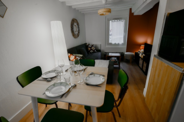 Appartement T2 rénové - Rue Eau de Robec (Rouen)