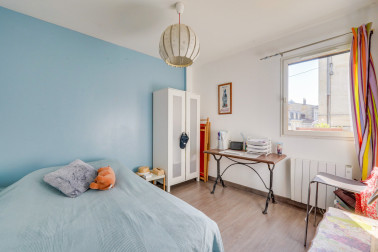QUARTIER SACRE COEUR - MAISON AVEC TERRASSE