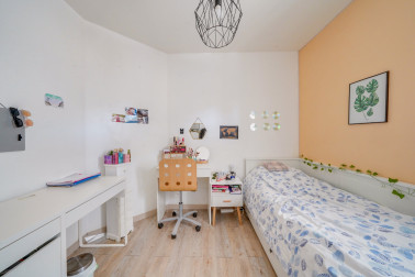 QUARTIER SACRE COEUR - MAISON AVEC TERRASSE
