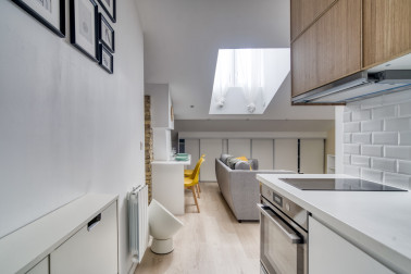 STUDIO MEUBLE 19m2 - Av. Jean François Raclet - LYON