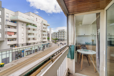 Studio Meublé Entièrement Refait - Avenue Berthelot ✨