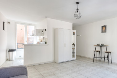 studio meublé refait à neuf