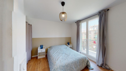 Très beau T5 meublé de 83 m² Boulevard National