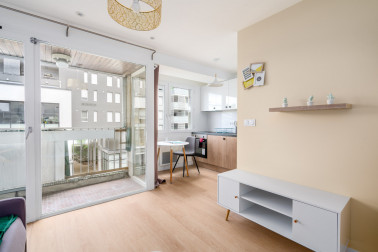 Studio Meublé Entièrement Refait - Avenue Berthelot ✨