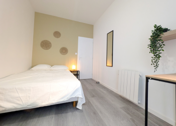T4 en COLOCATION à Toulon / Honoraires location offerts