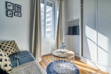 Magnifique studio de 16 m2 entièrement refait à neuf, tout proche de la place Jean Macé Lyon!