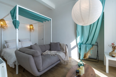 COLOCATION : Entièrement rénové retrouvé ce splendide 4 pièces à Grasse