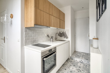 STUDIO MEUBLE 19m2 - Av. Jean François Raclet - LYON